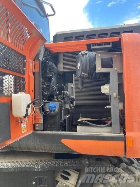 Hitachi ZX 145 W-6 轮式挖掘机