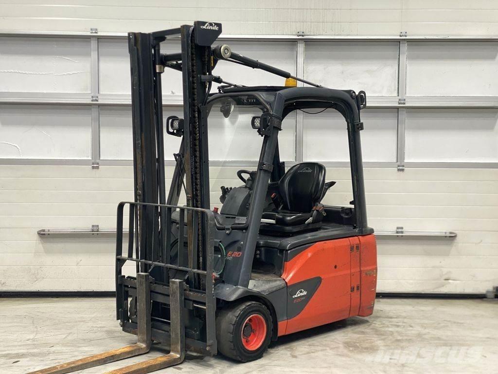 Linde E20L-02 电动叉车
