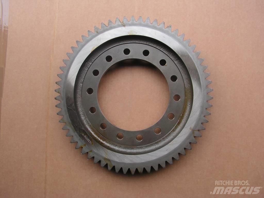 John Deere 2266 传动装置