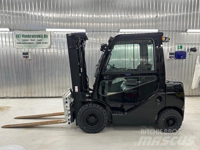 Toyota 52-8 FDF 25 柴油叉车