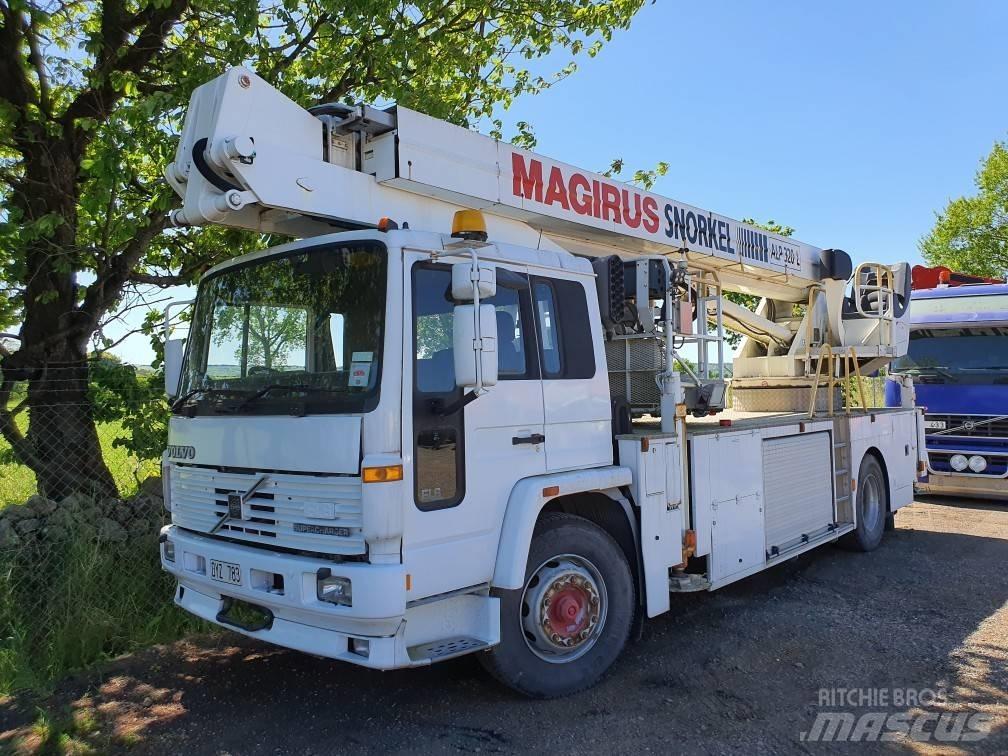 Volvo FE618 拖拉移动式高空作业平台