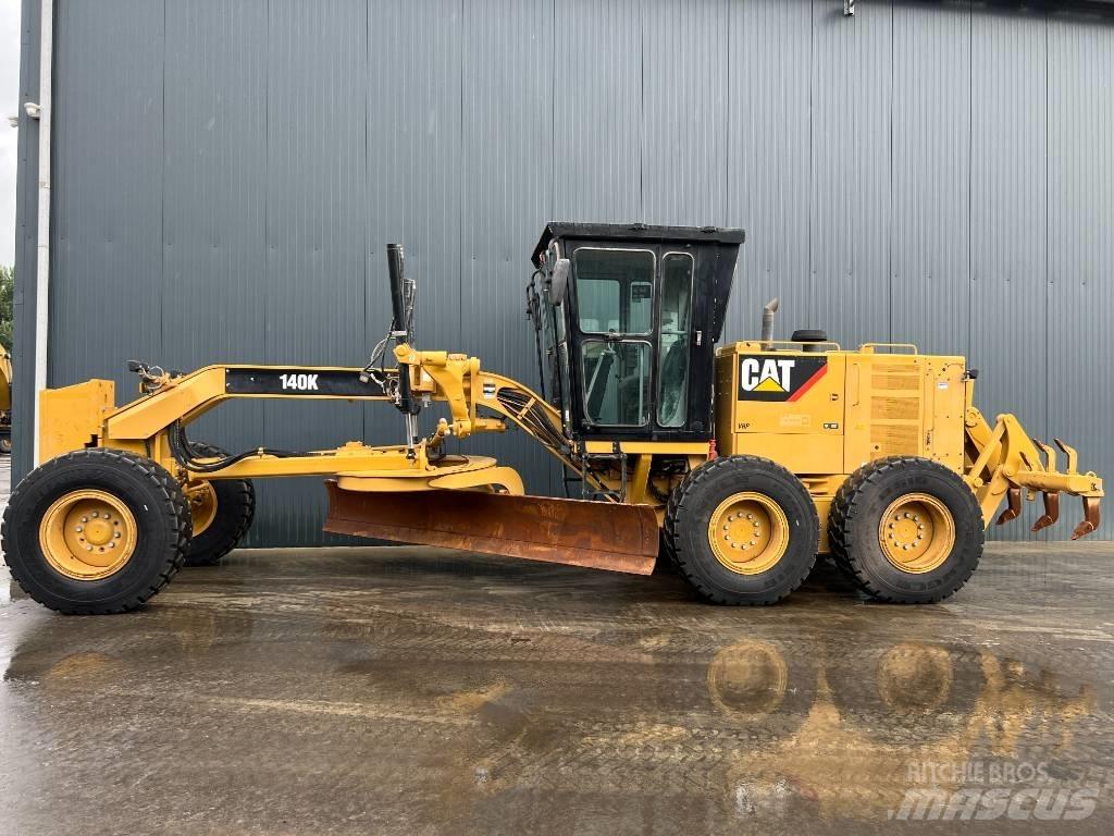 CAT 140K 平地机/推土机