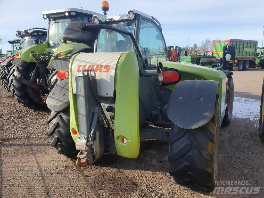 CLAAS Scorpion 7040 伸缩臂叉装车|叉装车