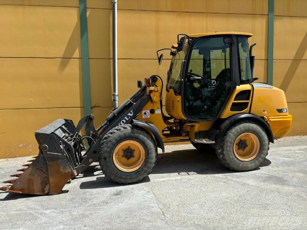 Volvo L 25 F 轮式装载机