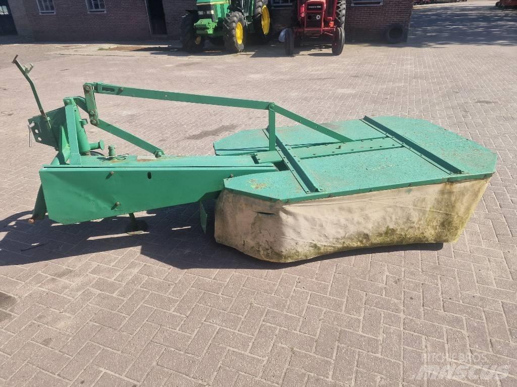 Deutz-Fahr imitatie 割草机