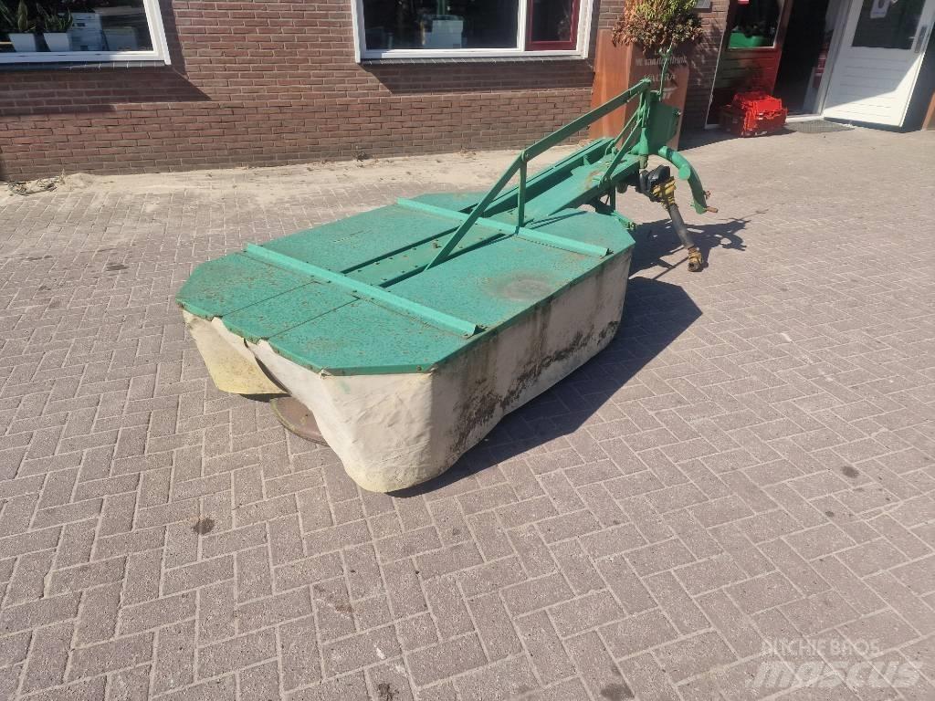 Deutz-Fahr imitatie 割草机