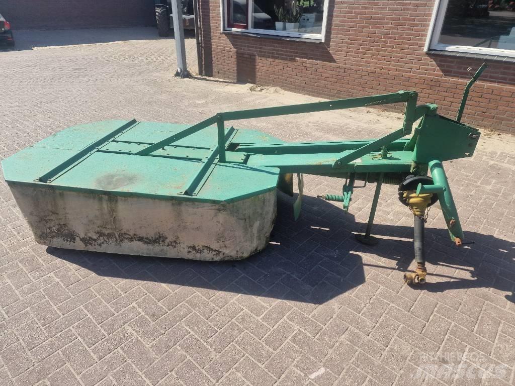 Deutz-Fahr imitatie 割草机