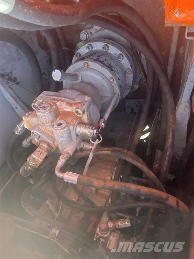 Hitachi EX120 履带挖掘机