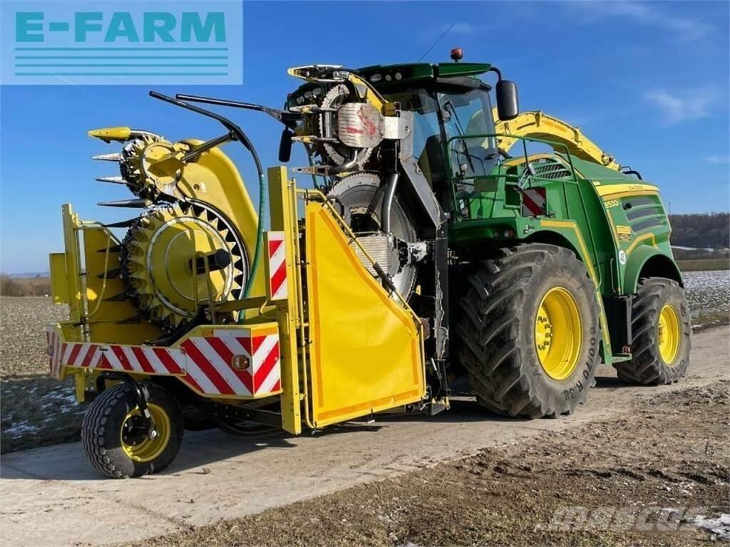 John Deere 8500 自走式青贮饲料收割机