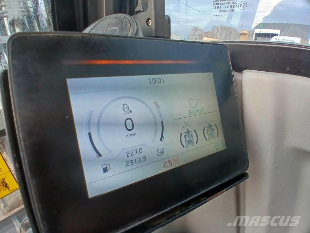 Volvo ECR 58 小型挖掘机