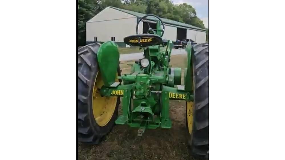 John Deere A 拖拉机/农用车