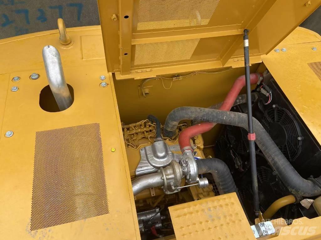 CAT 320GC 履带挖掘机