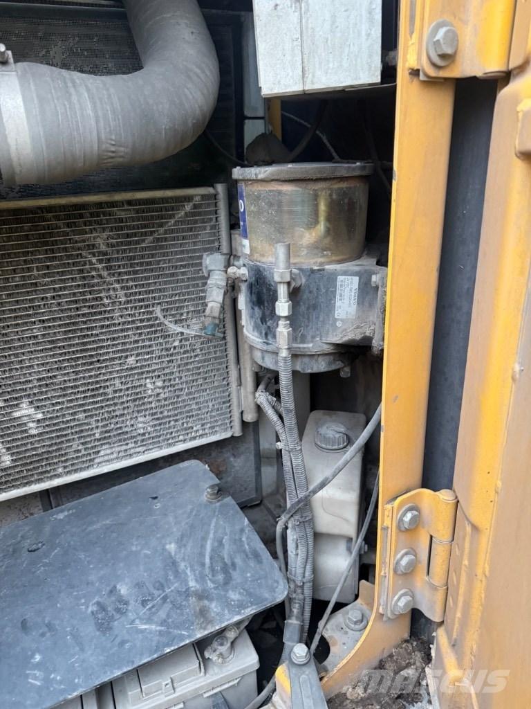 Volvo EC 160 E NL 履带挖掘机