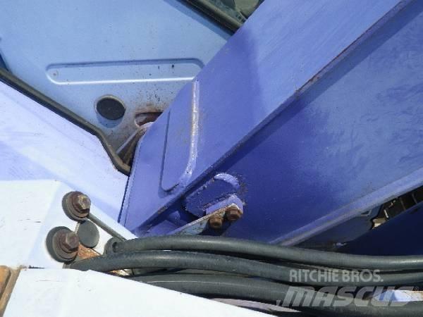 Komatsu PC75UU 履带挖掘机