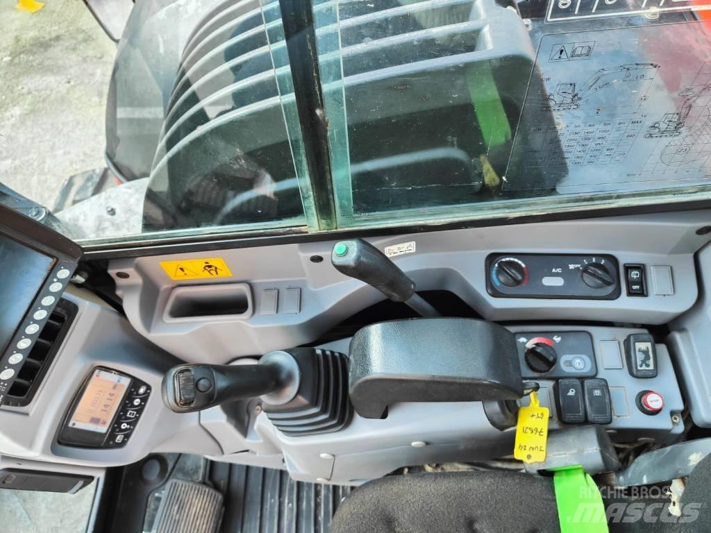 Kubota KX080-4a2 中型挖掘机