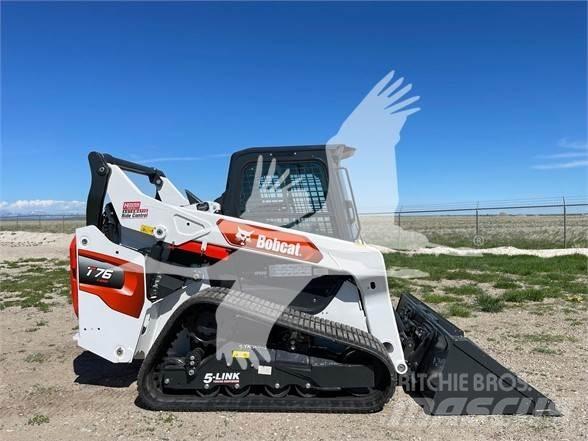 Bobcat T76 滑移装载机