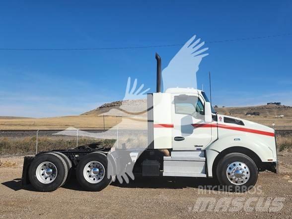 Kenworth T880 牵引车