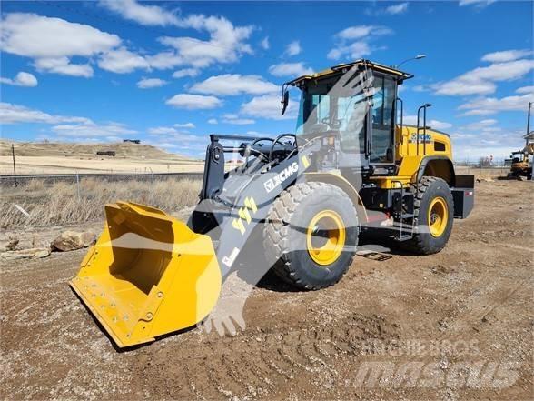 XCMG XC938U 轮式装载机