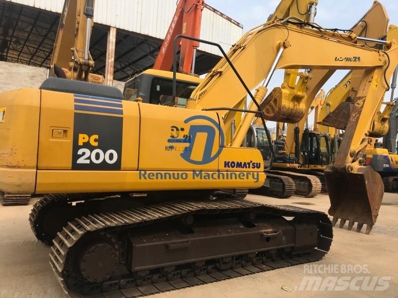 Komatsu PC200-7 履带挖掘机