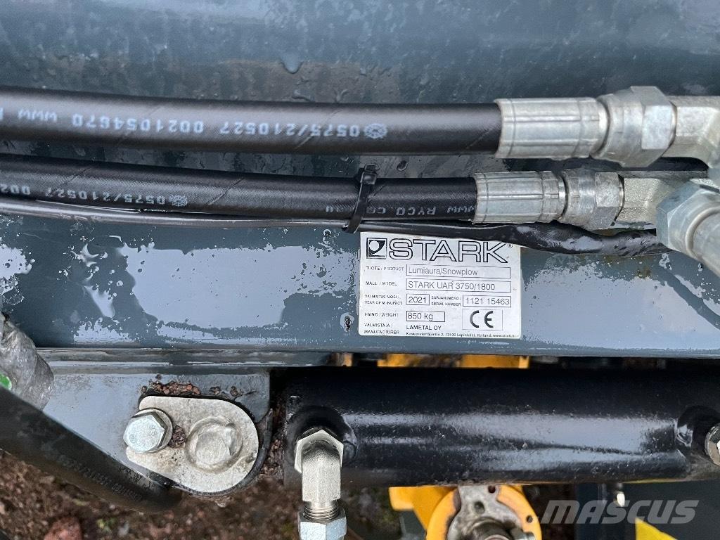 Stark Uar 3750/1800 推雪机