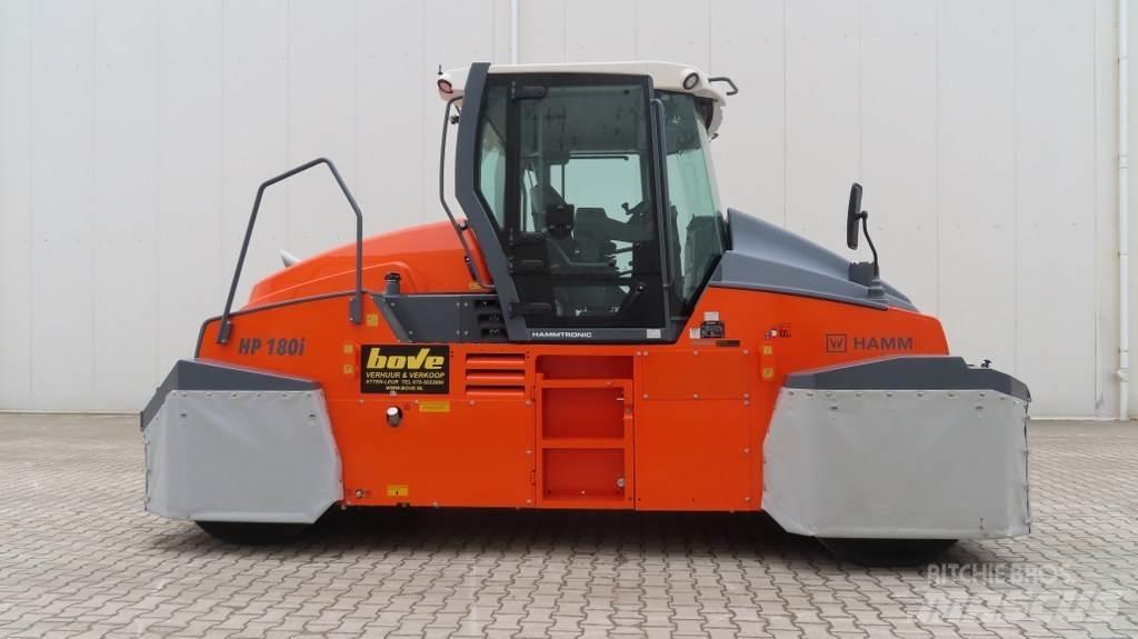 Hamm HP180i 胶轮压路机