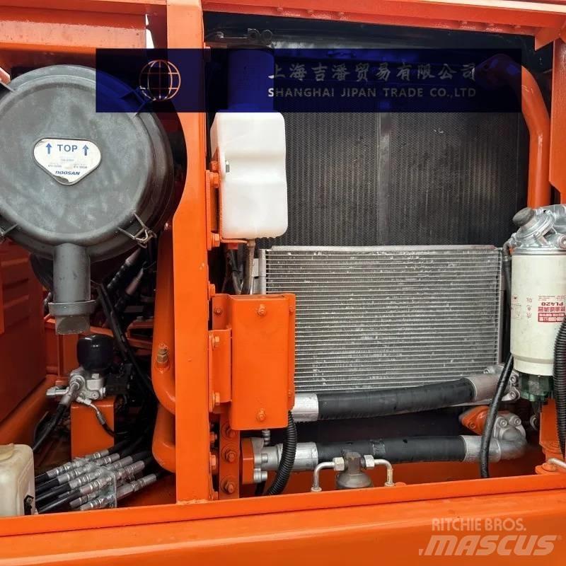 Doosan DX 150 履带挖掘机