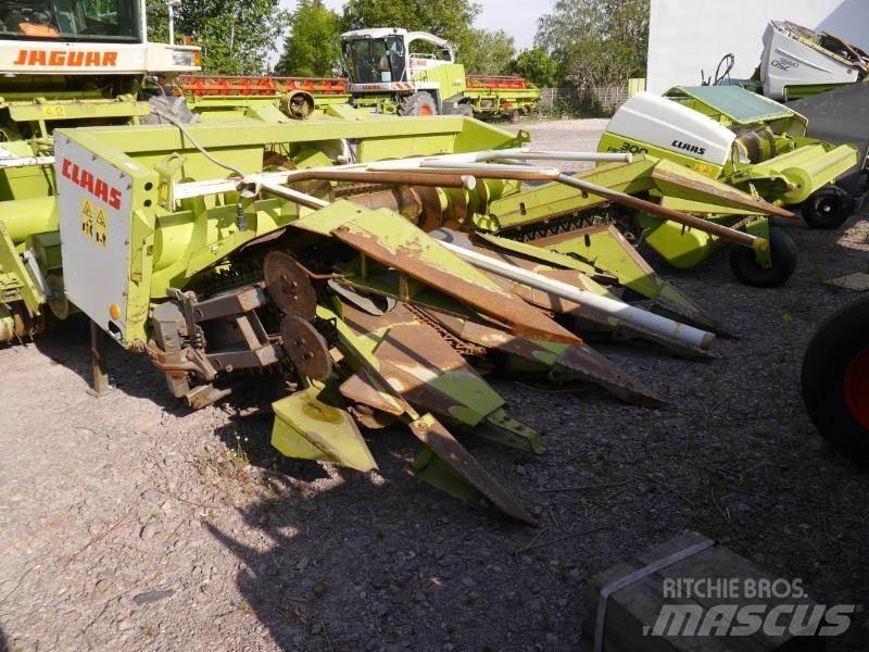 CLAAS JAGUAR 840 自走式青贮饲料收割机