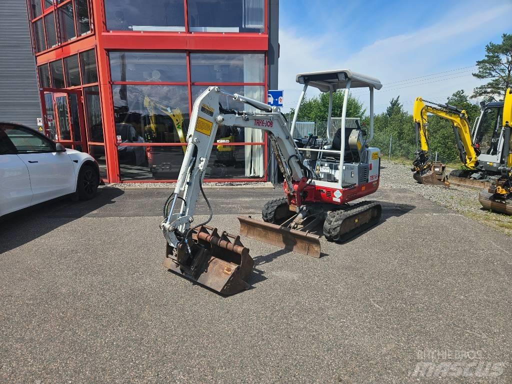 Takeuchi TB 016 小型挖掘机