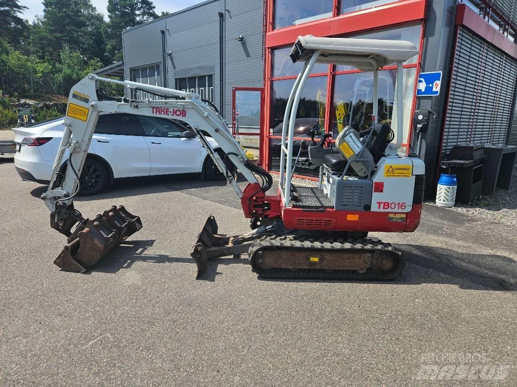 Takeuchi TB 016 小型挖掘机