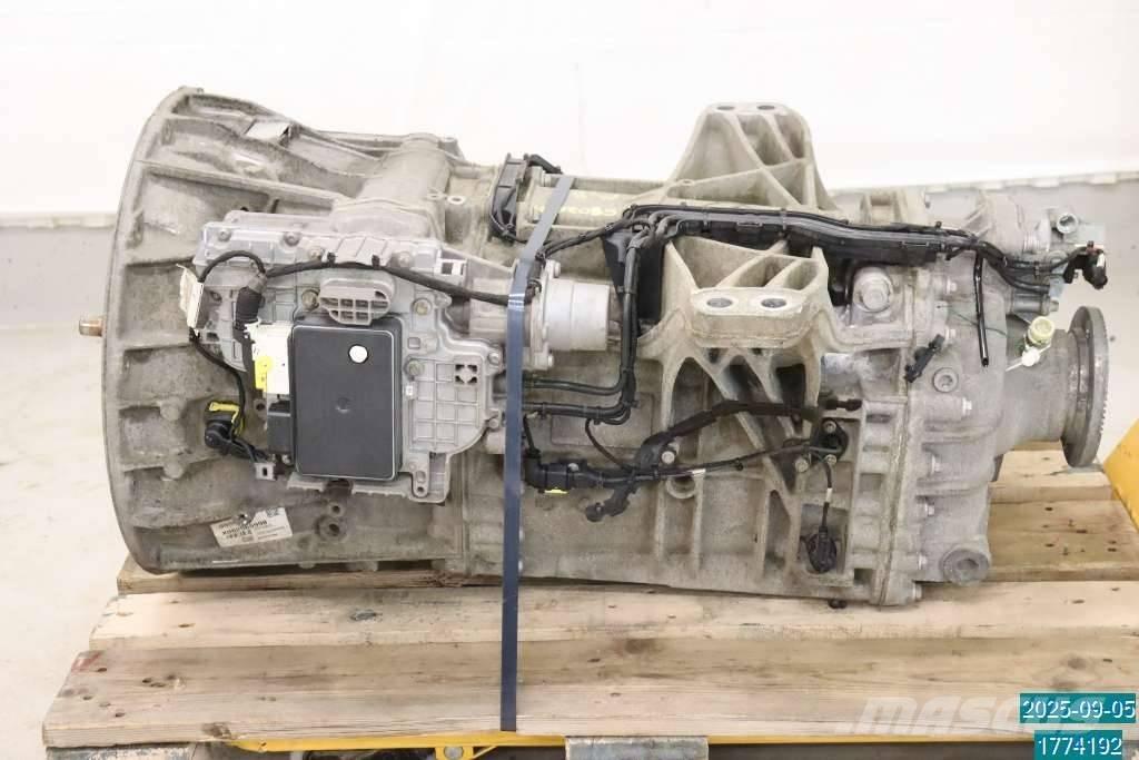 Mercedes-Benz Actros 变速器