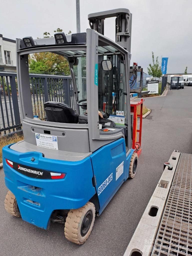 Jungheinrich EFG 320 电动叉车