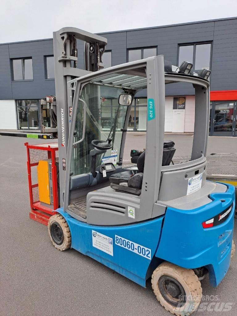 Jungheinrich EFG 320 电动叉车