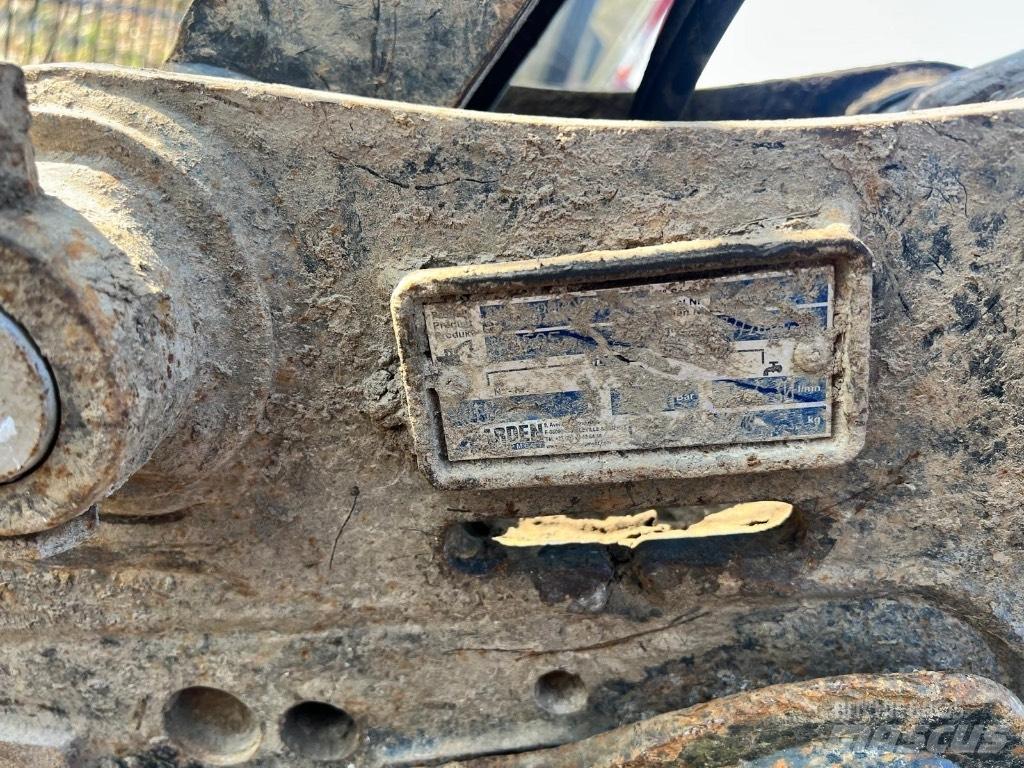 Bobcat E 85 中型挖掘机