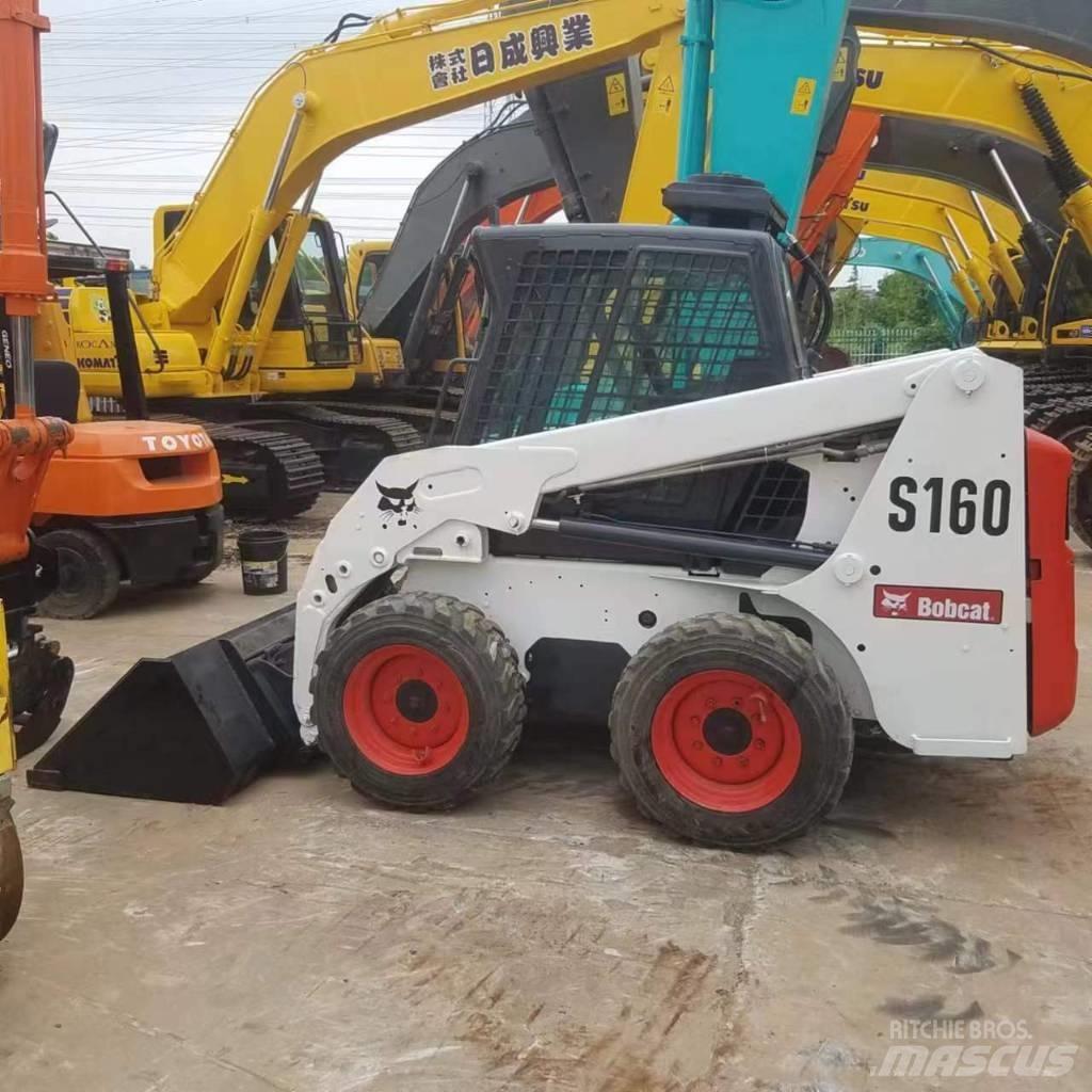 Bobcat S 160 滑移装载机