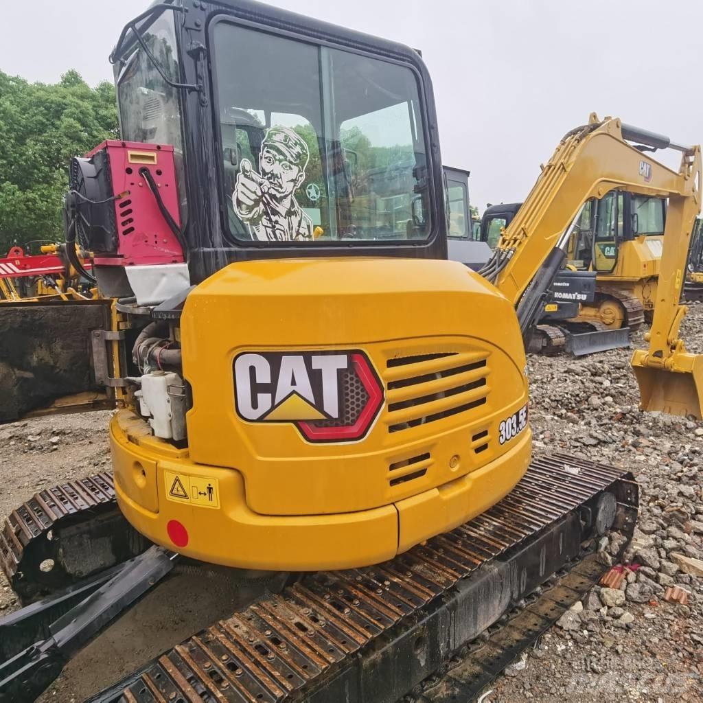 CAT 303.5 E CR 小型挖掘机