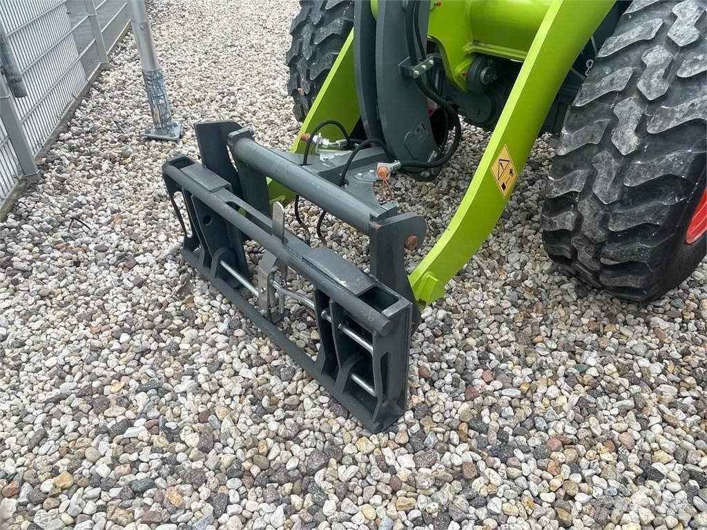 CLAAS Torion 535 轮式装载机