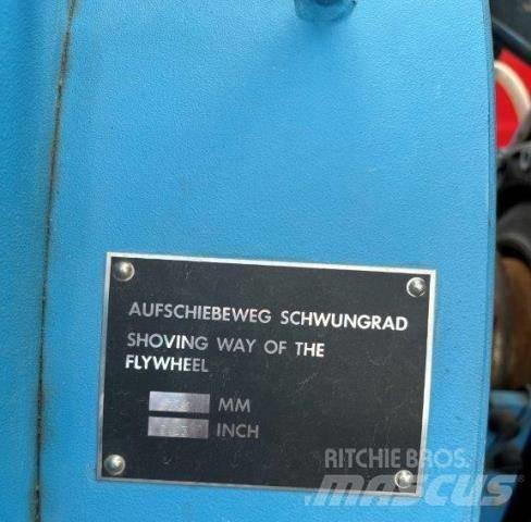 Deutz TBD 234-V12 柴油发电机