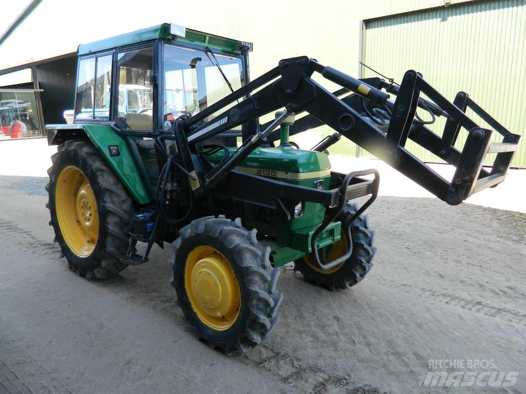 John Deere 2130 拖拉机/农用车