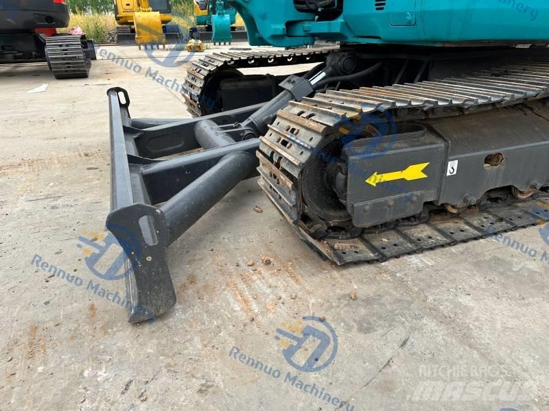 Kubota KX 135 小型挖掘机