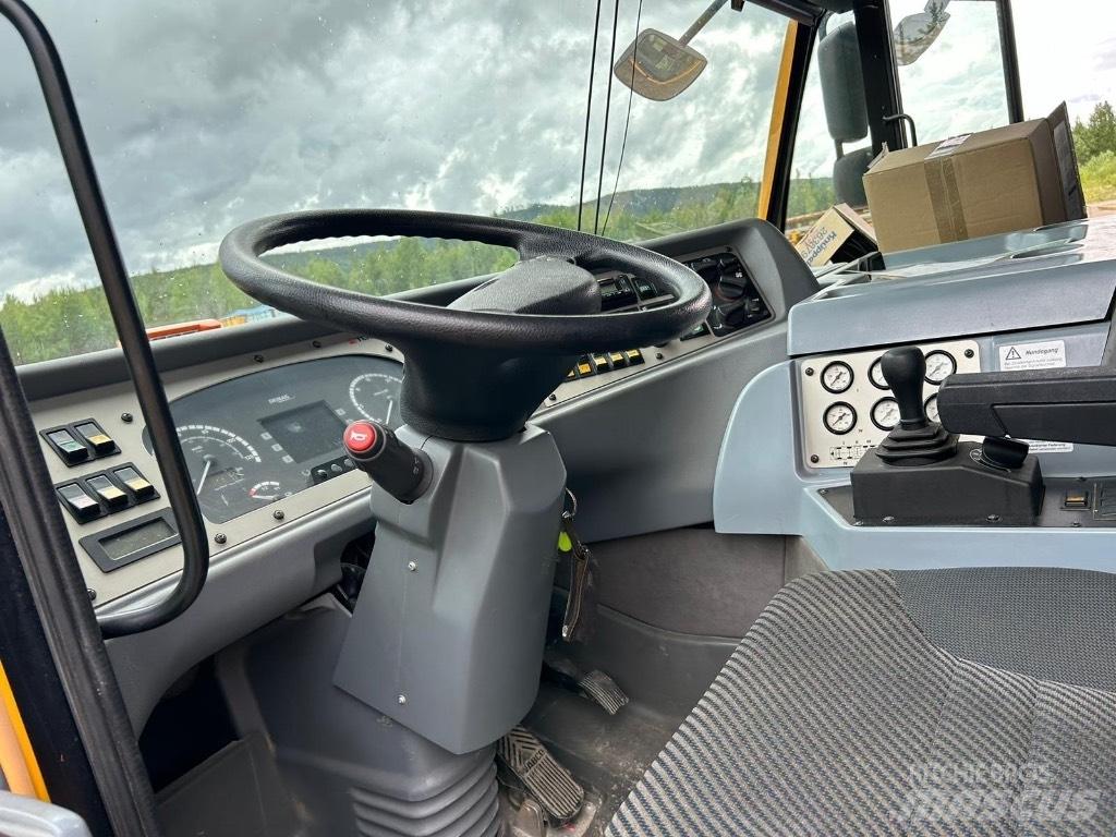 Terex Demag AC 160-2 越野轮胎起重机︳越野吊︳越野起重机︳移动式起重机
