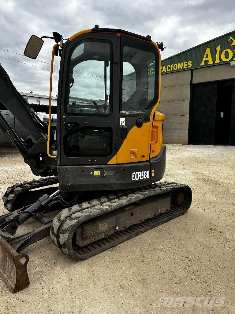 Volvo ECR 58 D 小型挖掘机