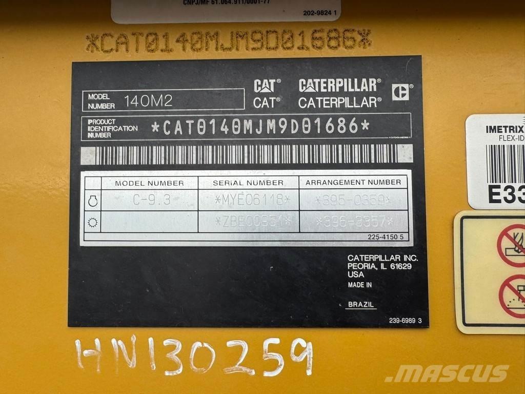 CAT 140M2 平地机/推土机