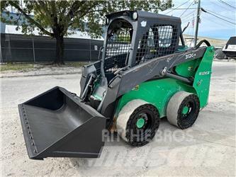 John Deere 312GR 滑移装载机