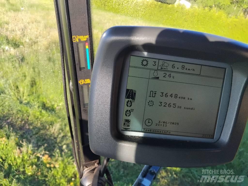New Holland CX 860 联合收割机