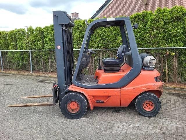 Linde H 25 T -3 天然气叉车