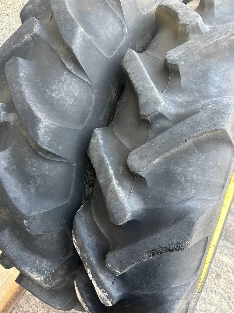 Alliance 230/95R28 轮胎、车轮、轮圈