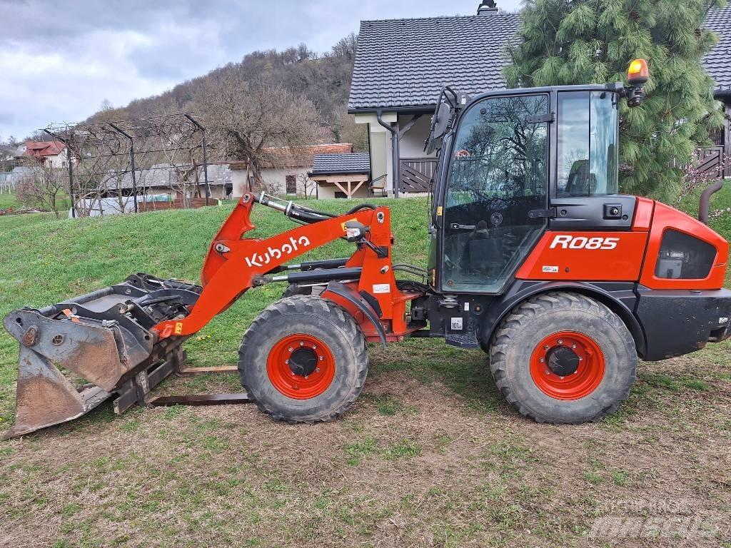 Kubota R 085 轮式装载机