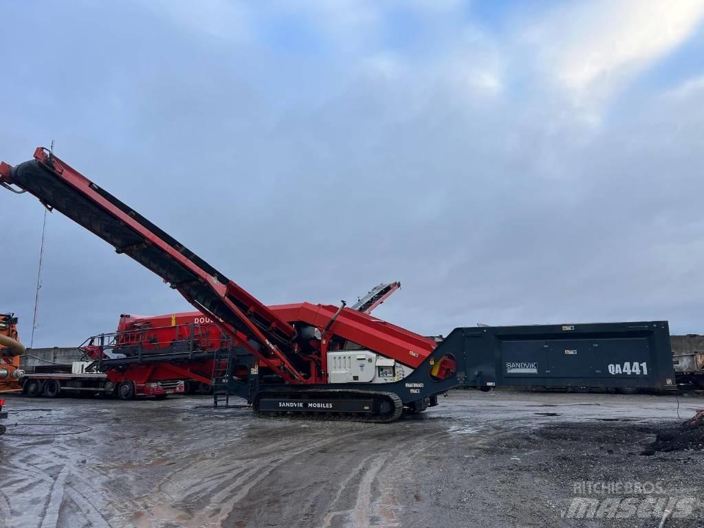 Sandvik QA 441 振动筛