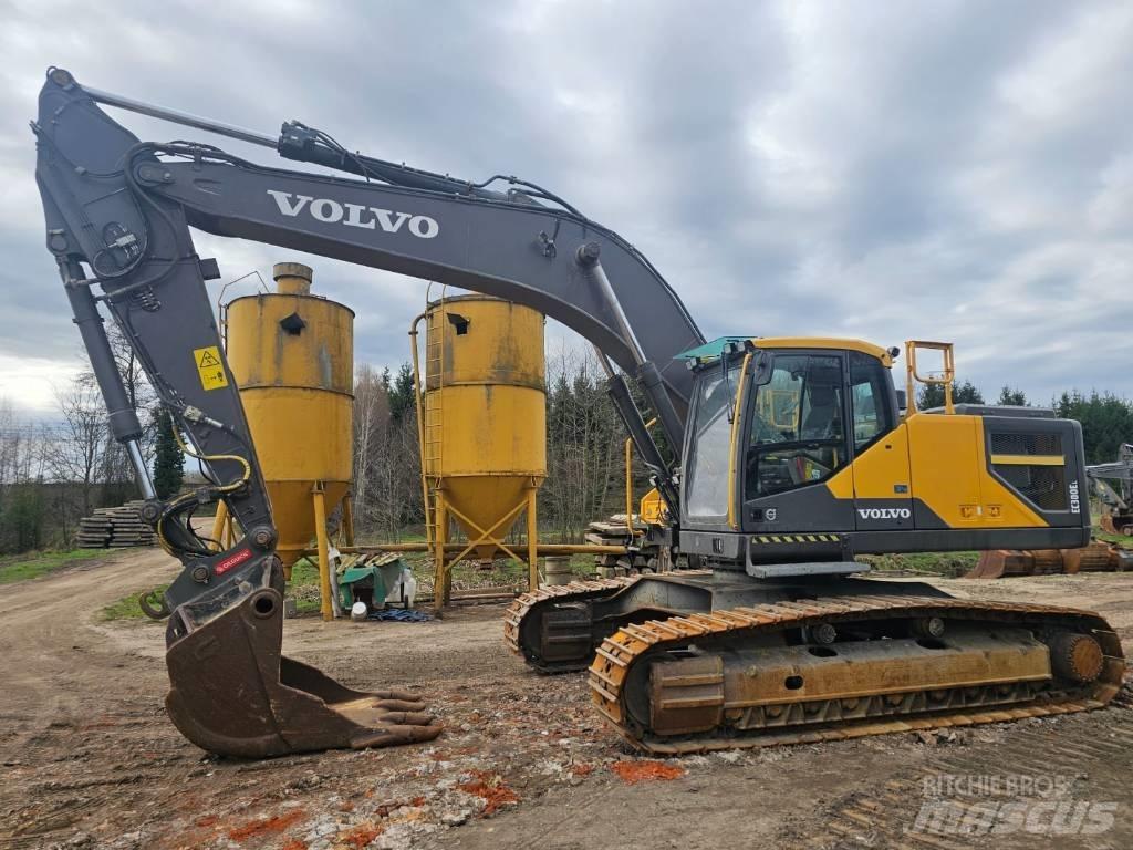 Volvo EC 300 EL 履带挖掘机