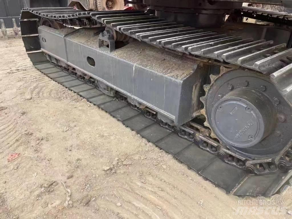 Doosan DX 80 中型挖掘机